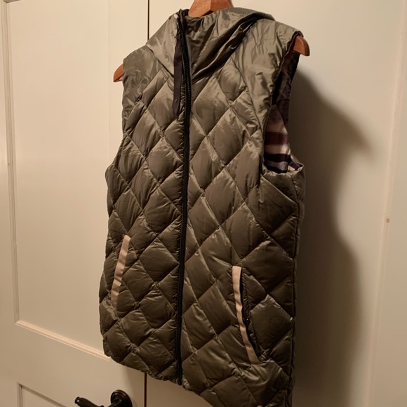 Free shipping Lululemon Puffer Vest 8 - Picture 5 of 5